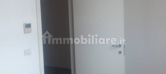 4 rooms Commercial property in Osnago, Italy No. 86078 4