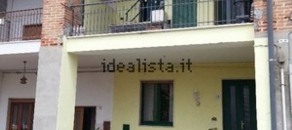 5 rooms House in Oggiona con Santo Stefano, Italy No. 255289 8