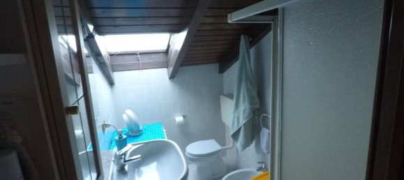 5 rooms House in Oggiona con Santo Stefano, Italy No. 255289 19