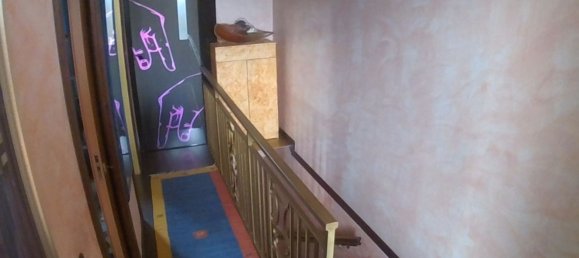 5 rooms House in Oggiona con Santo Stefano, Italy No. 255289 2