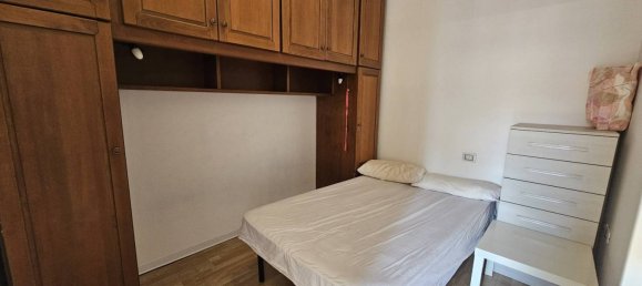 Studio in Milan, Italy, Nr. 275181 11