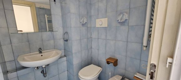 Studio in Milan, Italy, Nr. 275181 12