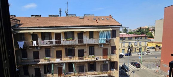 Studio in Milan, Italy, Nr. 275181 4