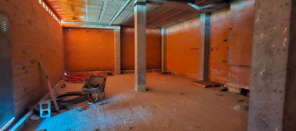 Propiedad comercial en Brión, Spain No. 171988 3