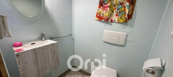 3 bedrooms House in Billom, France No. 331252 10