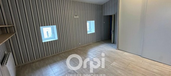 3 bedrooms House in Billom, France No. 331252 8