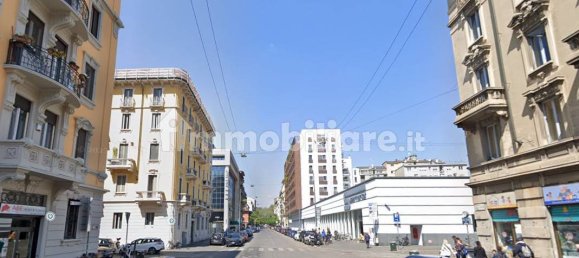 5 bedrooms Apartment in Milan, Italy No. 376738 15