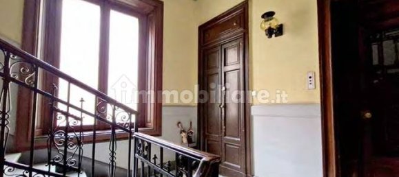 5 bedrooms Apartment in Milan, Italy No. 376738 10