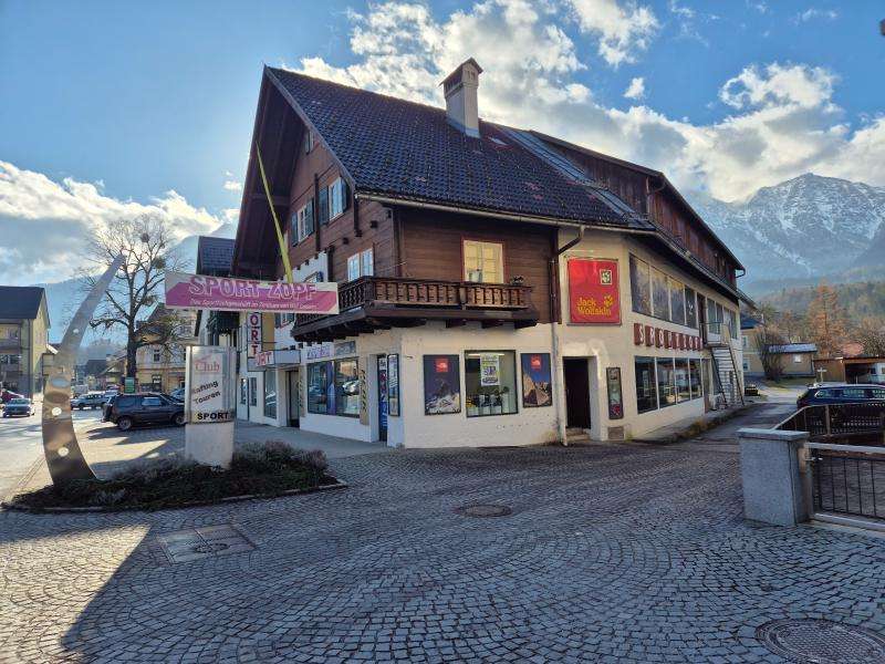 Edificio en Bad Goisern am Hallstattersee, Austria 863 m² No. 8286
