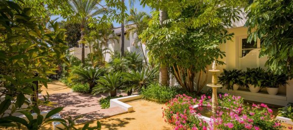 6 bedrooms House in Marbella, Spain No. 85197 29