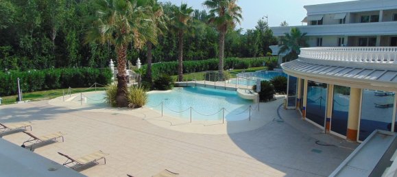 2-salle Appartement à Sirmione, Italy No. 279043 5