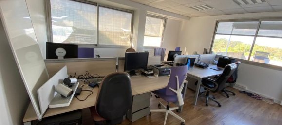 Oficina en Essonne, France 95 m² No. 185176 4