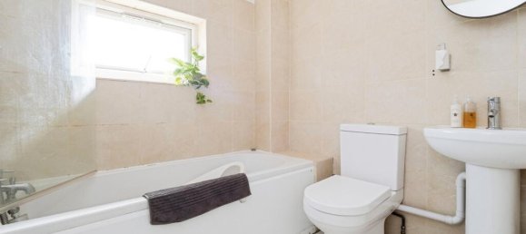 2 bedrooms House in Beckton, United Kingdom No. 11429 9