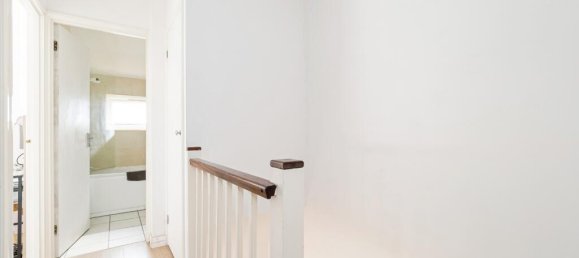 2 bedrooms House in Beckton, United Kingdom No. 11429 14