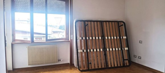 6 rooms Apartment in Udine, Italy No. 88371 5