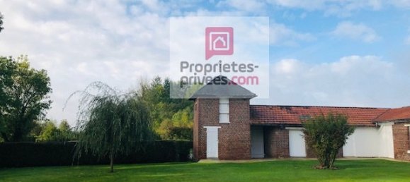 Casa de 5 dormitorios en Compiegne, France No. 211195 2