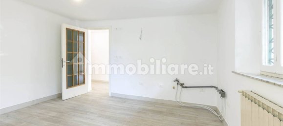 Квартира с 2 спальнями в Сенигаллия, Италия № 300571 3