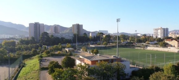 2 Schlafzimmer Wohnung in Marseille, France, Nr. 192170 8