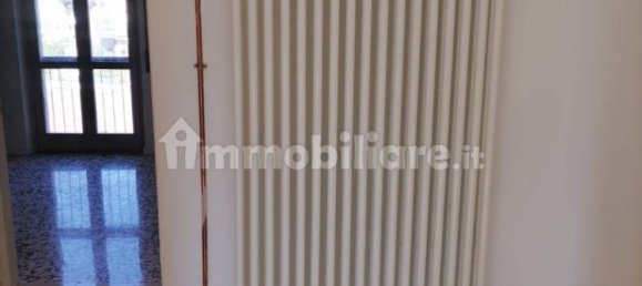 Apartamento de 2 dormitorios en Gardone Riviera, Italy No. 375137 4