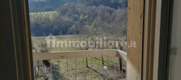 Apartamento de 2 dormitorios en Gardone Riviera, Italy No. 375137 11