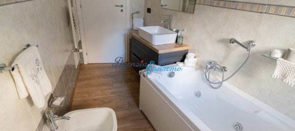 3 bedrooms Apartment in Sanremo, Italy No. 36419 24