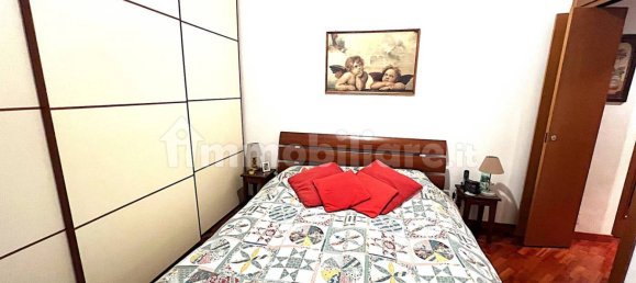 Apartamento T2 em Rome, Italy N.º 145883 21