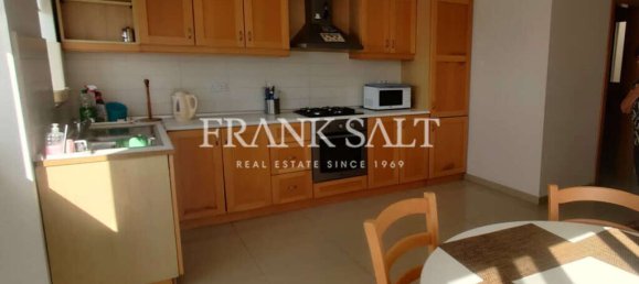 Бунгало с 2 спальнями в Сан-Пауль-иль-Бахар, Мальта № 7800 2