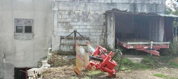 5 rooms Villa in Montemiletto, Italy No. 331940 6