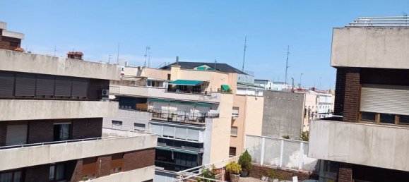 Квартира с 3 спальнями в Мадрид, Испания № 166333 3