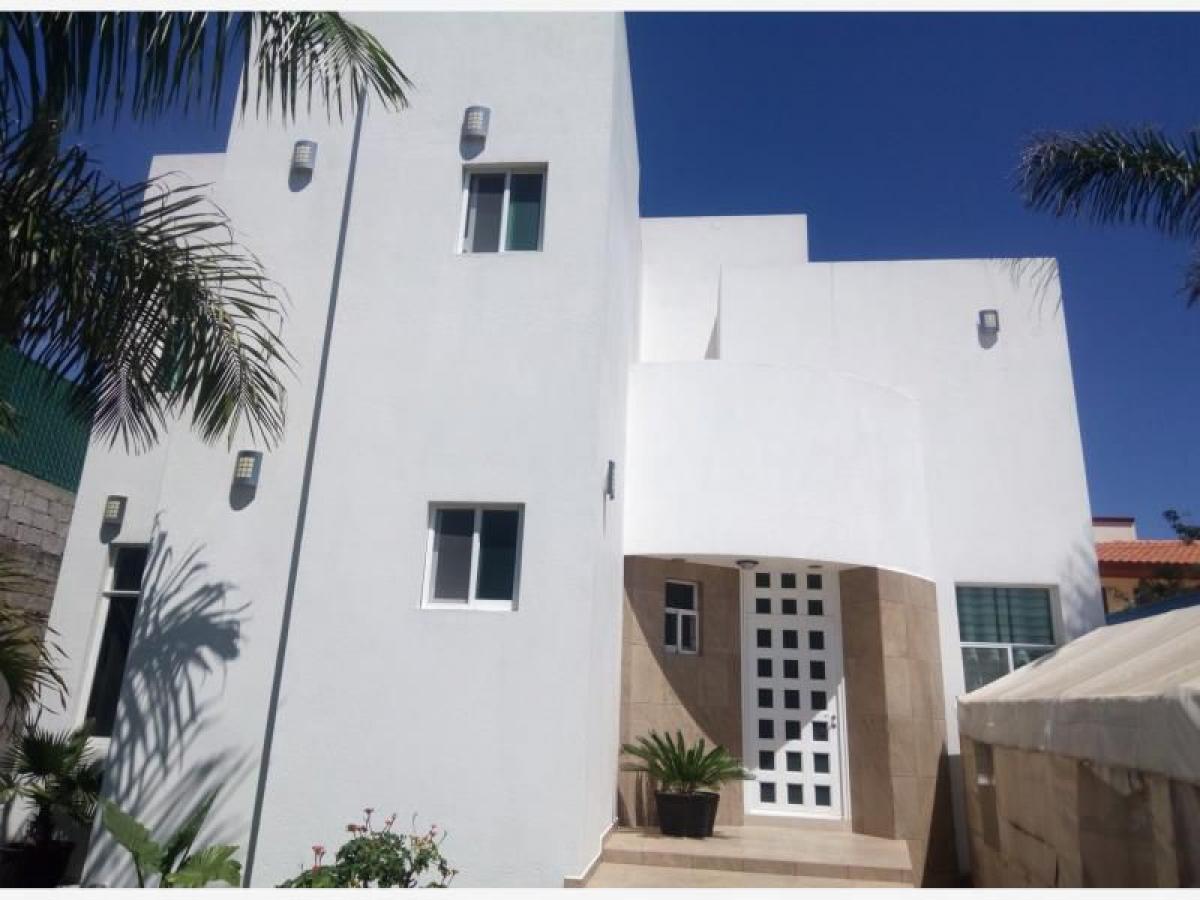 3 bedrooms House in Puebla, Mexico No. 158987