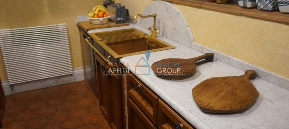 Дом с 6 комнатами в Каррара, Италия № 159181 13