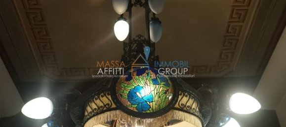 Дом с 6 комнатами в Каррара, Италия № 159181 29