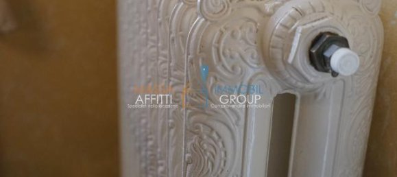 Дом с 6 комнатами в Каррара, Италия № 159181 8