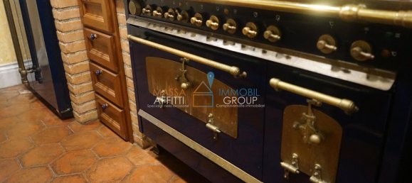 Дом с 6 комнатами в Каррара, Италия № 159181 12