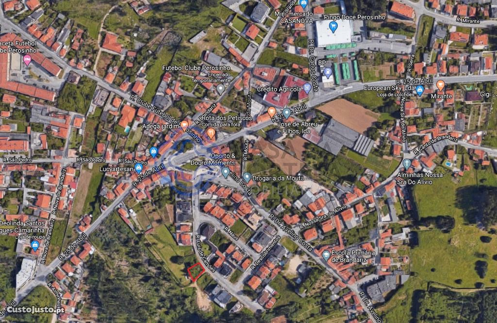 Grundstück in Vila Nova de Gaia, Portugal 405m², Nr. 31309