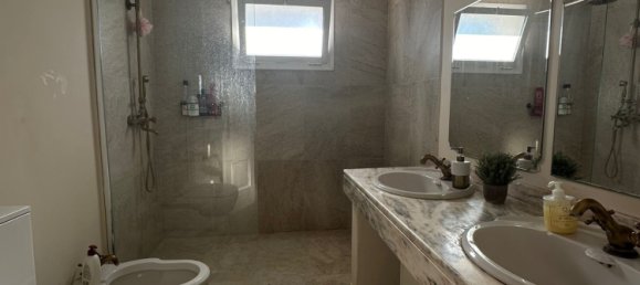 4 bedrooms Townhouse in Marbella, Spain No. 106260 18