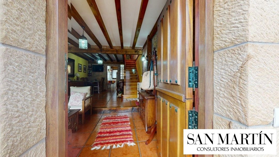 3 bedrooms Townhouse in Cantabria, Spain No. 161105