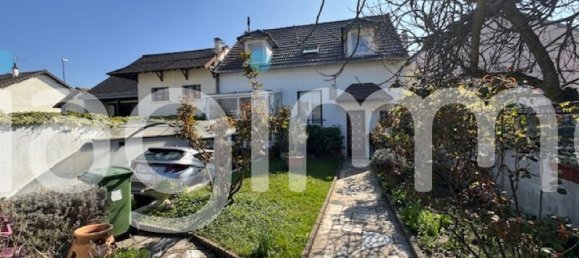 3 Schlafzimmer Haus in Clamart, France, Nr. 115885 2