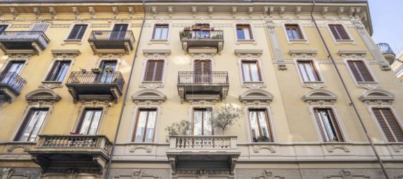 Apartamento de 2 dormitorios en Turin, Italy No. 207761 2