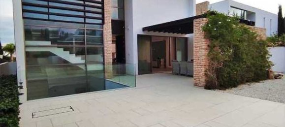 5 bedrooms House in Chloraka, Cyprus No. 10660 10