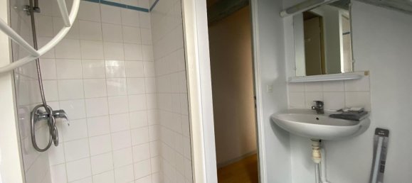 Здание 265м² в Бурж, Франция № 57138 3