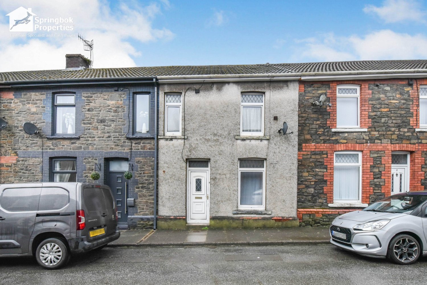 3 bedrooms House in Neath, United Kingdom No. 2774