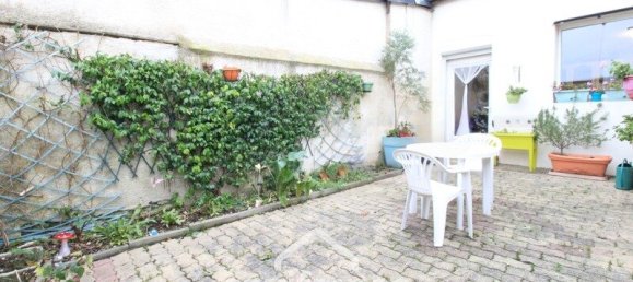 Casa de 3 dormitorios en La Bassee, France No. 235749 6