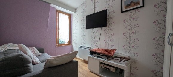 Casa de 3 dormitorios en La Bassee, France No. 235749 7