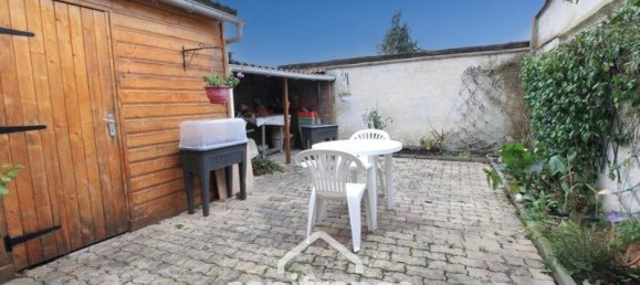 Casa de 3 dormitorios en La Bassee, France No. 235749 5