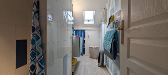 Casa de 3 dormitorios en La Bassee, France No. 235749 9