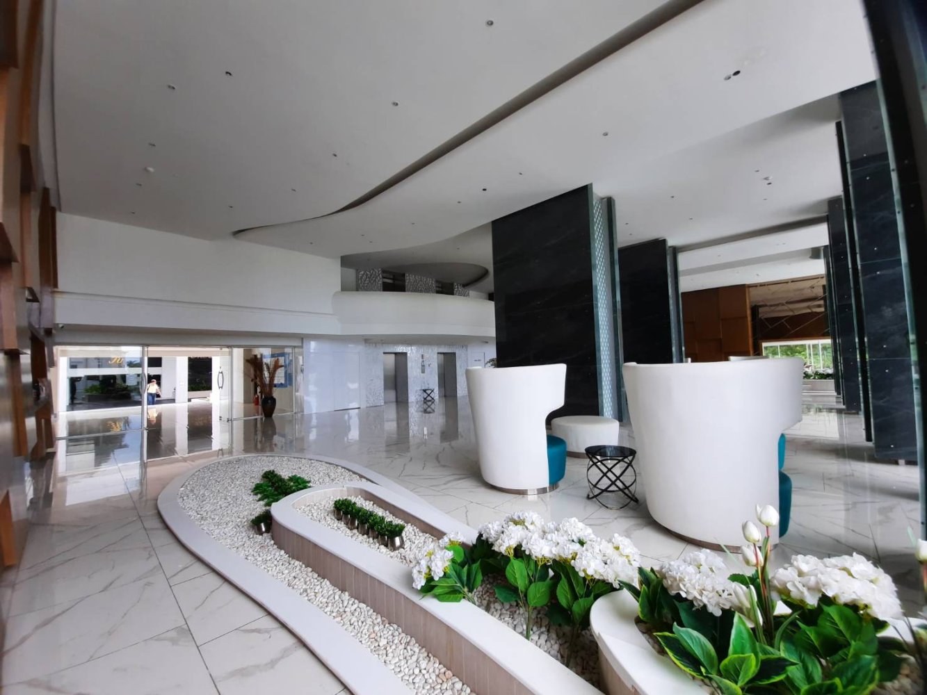 3 bedrooms Condo in Pattaya, Thailand No. 253