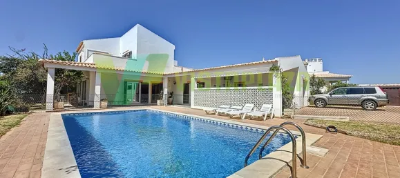 3 Schlafzimmer Haus in Silves, Portugal, Nr. 134667 24