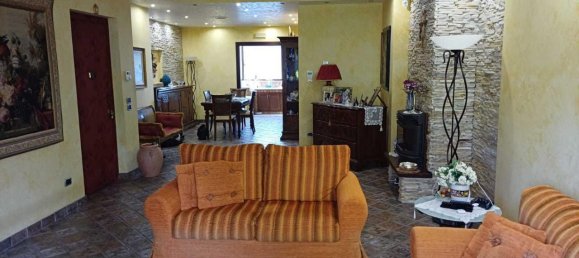 5 rooms Apartment in Palermo, Italy No. 168509 7