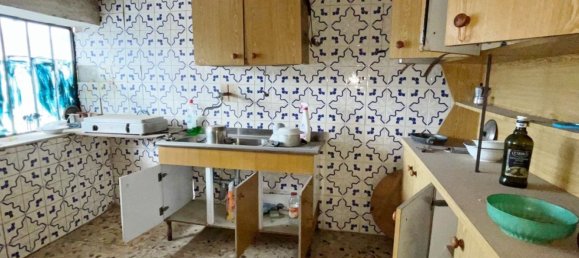 4 rooms Villa in Maddaloni, Italy No. 63677 13